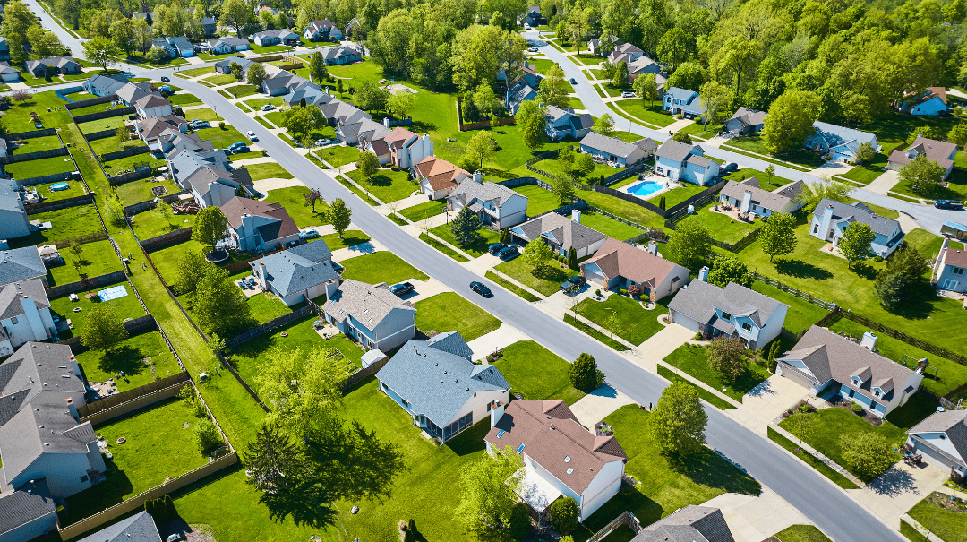 Mastering the Art of Selling Off-Market Properties as an Agent-cover